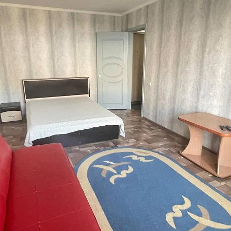1-Комнатная Квартира В Центре! Petropavlovsk Bagian luar foto