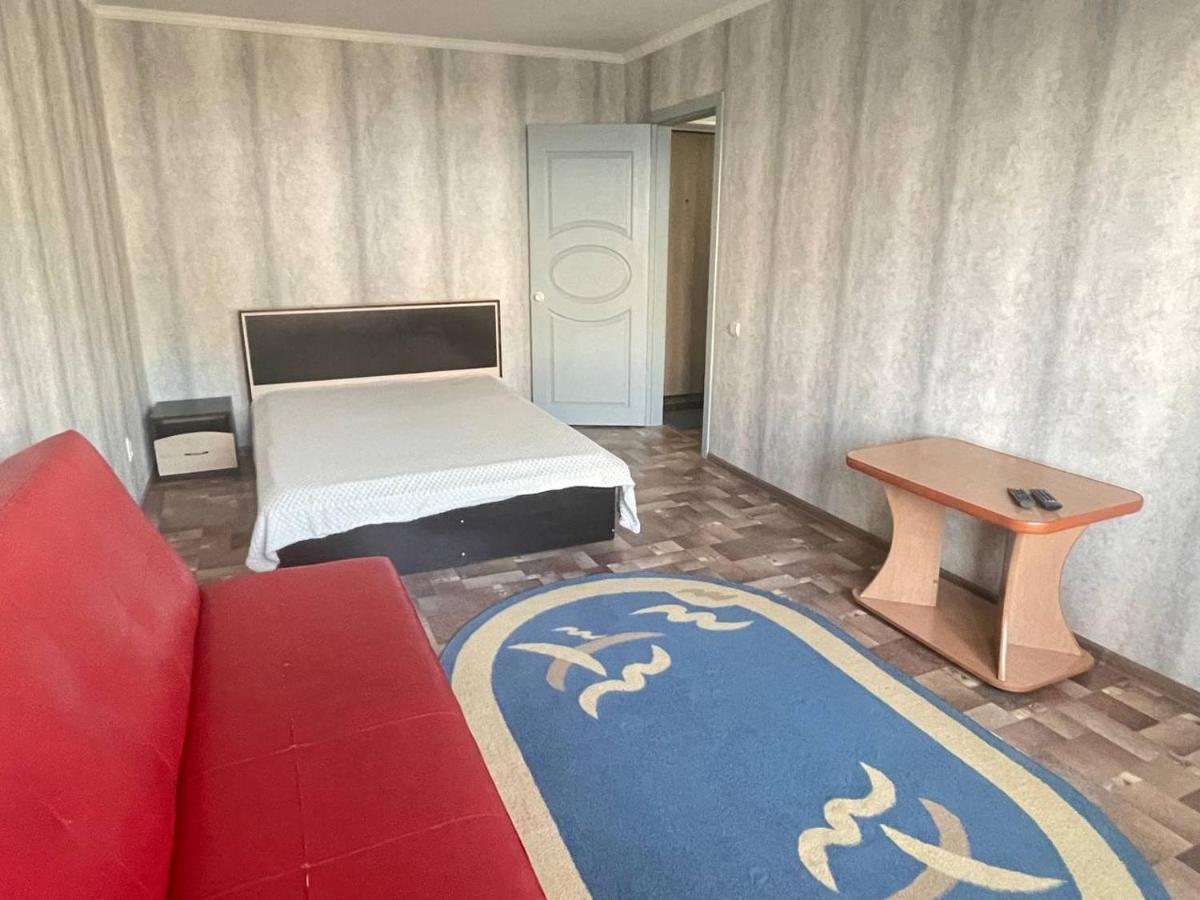 1-Комнатная Квартира В Центре! Petropavlovsk Bagian luar foto